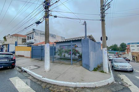 Casa à venda com 120m², 2 quartos e 4 vagasFachada