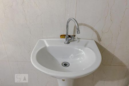 Casa à venda com 120m², 2 quartos e 4 vagasDetalhe Banheiro de Serviço