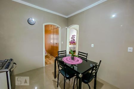 Casa à venda com 120m², 2 quartos e 4 vagasCozinha