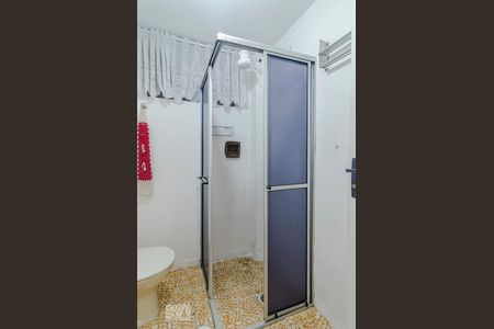 Banheiro de kitnet/studio para alugar com 1 quarto, 30m² em Cerqueira César, São Paulo