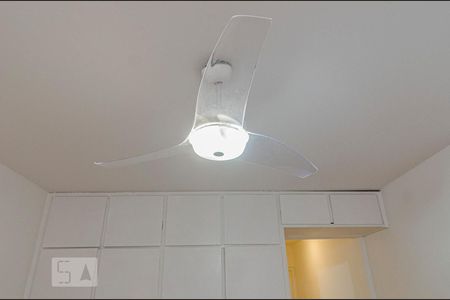 Ventilador de teto de kitnet/studio para alugar com 1 quarto, 30m² em Cerqueira César, São Paulo