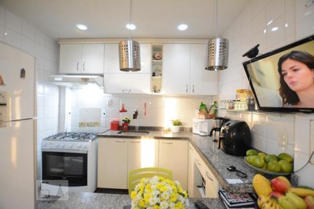 Apartamento à venda com 90m², 3 quartos e 1 vagaCozinha