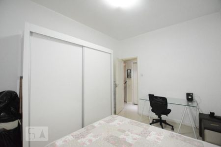 Apartamento à venda com 90m², 3 quartos e 1 vagaQuarto 2
