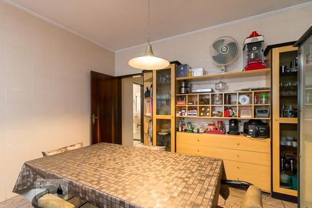 Casa à venda com 184m², 3 quartos e 3 vagasCozinha