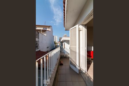 Casa à venda com 184m², 3 quartos e 3 vagasVaranda quarto 2