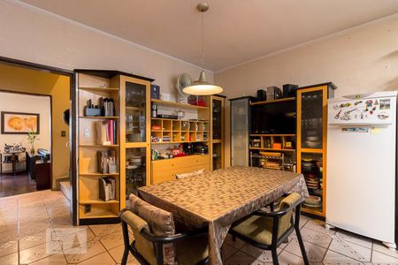 Casa à venda com 184m², 3 quartos e 3 vagasCozinha