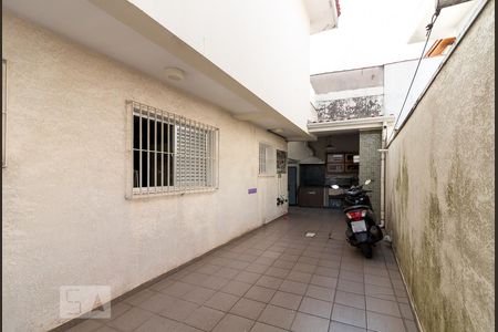 Casa à venda com 184m², 3 quartos e 3 vagasQuintal lateral