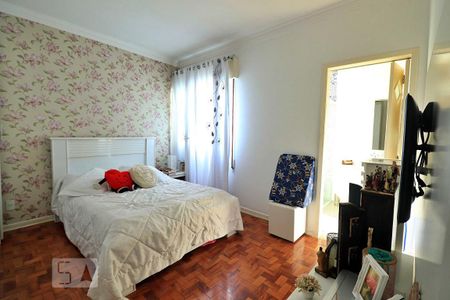 Casa à venda com 152m², 3 quartos e 1 vagaSuíte 1