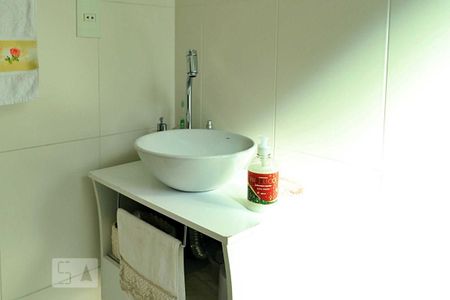 Casa à venda com 152m², 3 quartos e 1 vagaBanheiro da Suíte 2