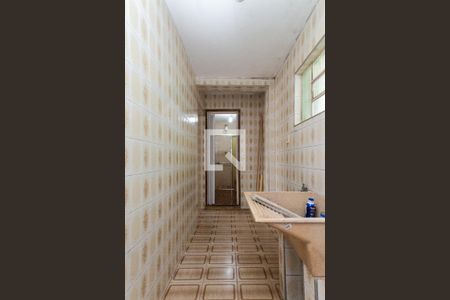 Casa à venda com 120m², 5 quartos e 2 vagas Casa à venda com 120m², 5 quartos e 2 vagasÁrea de Serviço