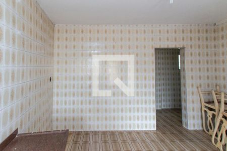 Casa à venda com 120m², 5 quartos e 2 vagas Casa à venda com 120m², 5 quartos e 2 vagasCozinha