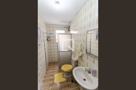 Casa à venda com 120m², 5 quartos e 2 vagas Casa à venda com 120m², 5 quartos e 2 vagasCasa 2 - Banheiro 2