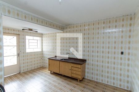 Casa à venda com 120m², 5 quartos e 2 vagas Casa à venda com 120m², 5 quartos e 2 vagasCozinha