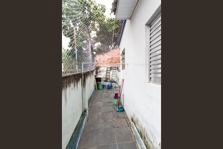 Casa à venda com 120m², 5 quartos e 2 vagas Casa à venda com 120m², 5 quartos e 2 vagasCasa 2 - Quintal