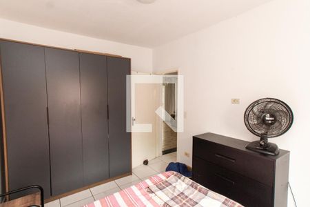 Casa à venda com 120m², 5 quartos e 2 vagas Casa à venda com 120m², 5 quartos e 2 vagasCasa 2 - Quarto 1