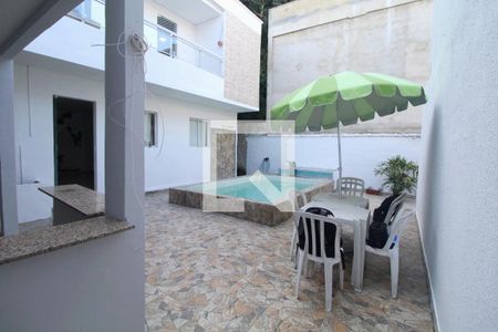 Casa de condomínio à venda com 180m², 3 quartos e 2 vagasÁrea gourmet (área externa)