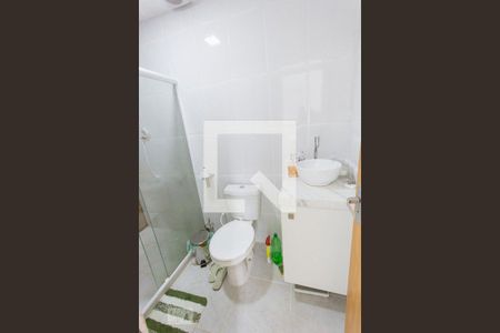 Casa de condomínio à venda com 180m², 3 quartos e 2 vagasBanheiro da Suíte