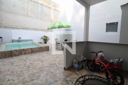Casa de condomínio à venda com 180m², 3 quartos e 2 vagasÁrea gourmet (área externa)