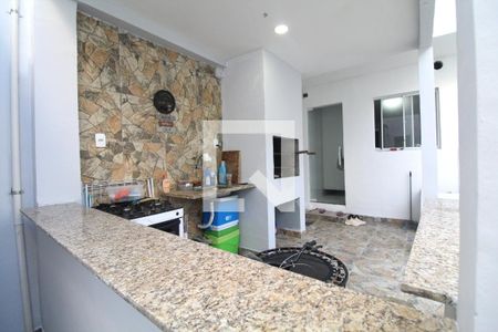 Casa de condomínio à venda com 180m², 3 quartos e 2 vagasÁrea gourmet (área externa)