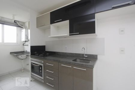 Apartamento à venda com 80m², 3 quartos e 2 vagasCOZINHA