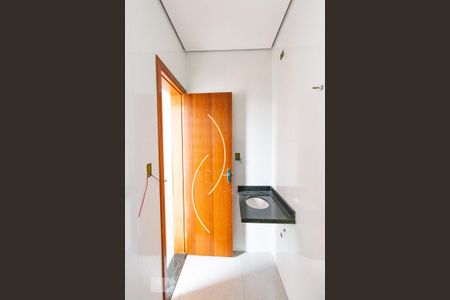 Apartamento à venda com 55m², 2 quartos e 1 vaga Apartamento à venda com 55m², 2 quartos e 1 vagaBanheiro