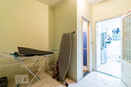 Casa à venda com 140m², 2 quartos e 1 vaga1o. Andar - Quarto de serviço