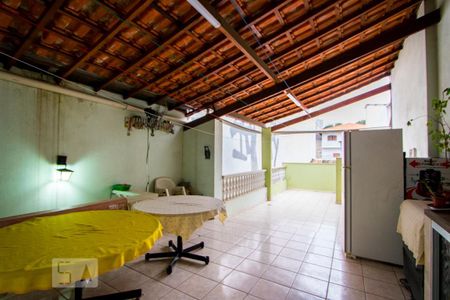 Casa à venda com 100m², 3 quartos e 2 vagas Casa à venda com 100m², 3 quartos e 2 vagasEspaço Gourmet