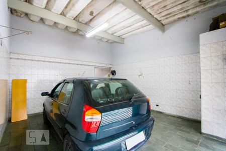 Casa à venda com 100m², 3 quartos e 2 vagas Casa à venda com 100m², 3 quartos e 2 vagasGaragem