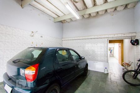 Casa à venda com 100m², 3 quartos e 2 vagas Casa à venda com 100m², 3 quartos e 2 vagasGaragem