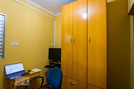 Casa à venda com 100m², 3 quartos e 2 vagas Casa à venda com 100m², 3 quartos e 2 vagasQuarto 2