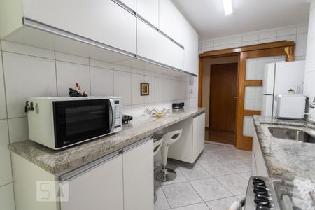 Apartamento à venda com 64m², 2 quartos e sem vaga Apartamento à venda com 64m², 2 quartos e sem vagaCozinha
