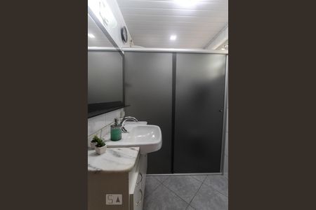 Apartamento à venda com 64m², 2 quartos e sem vaga Apartamento à venda com 64m², 2 quartos e sem vagaBanheiro