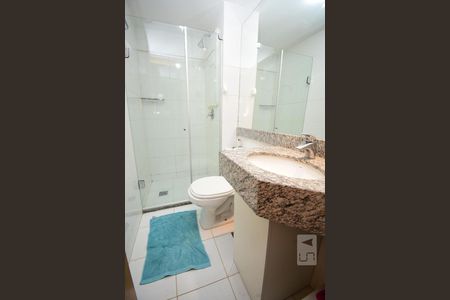Banheiro de kitnet/studio para alugar com 1 quarto, 25m² em Sul (águas Claras), Brasília