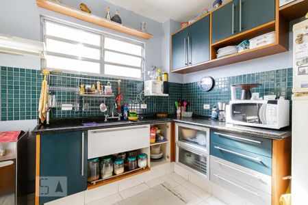 Apartamento à venda com 104m², 2 quartos e sem vaga Apartamento à venda com 104m², 2 quartos e sem vagaCozinha