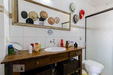 Apartamento à venda com 104m², 2 quartos e sem vaga Apartamento à venda com 104m², 2 quartos e sem vagaBanheiro da Suíte