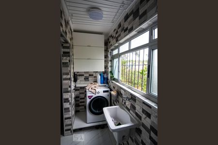 Apartamento à venda com 60m², 2 quartos e 1 vaga Apartamento à venda com 60m², 2 quartos e 1 vagaÁrea de Serviço