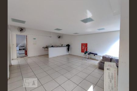 Apartamento à venda com 72m², 3 quartos e 1 vagaÁrea comum - Salão de festas