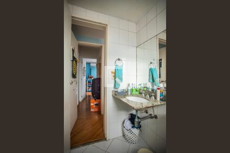 Apartamento à venda com 128m², 3 quartos e 3 vagas Apartamento à venda com 128m², 3 quartos e 3 vagasBanheiro Suíte