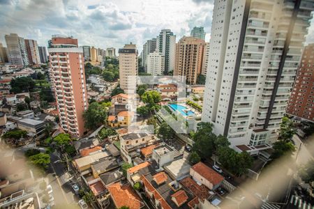 Apartamento à venda com 128m², 3 quartos e 3 vagas Apartamento à venda com 128m², 3 quartos e 3 vagasVista da Suíte 1
