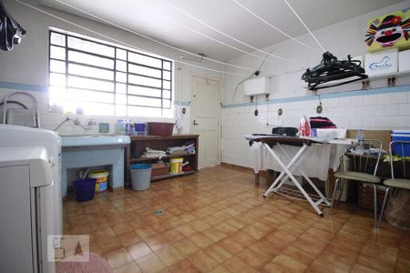 Casa à venda com 450m², 5 quartos e 3 vagasÁrea de Serviço