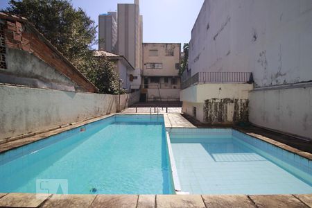 Casa à venda com 450m², 5 quartos e 3 vagasÁrea Externa