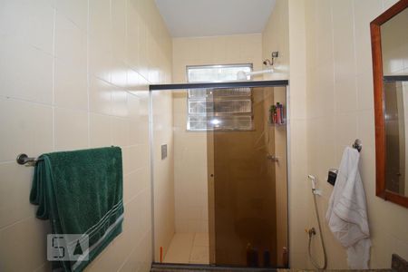 Casa à venda com 240m², 4 quartos e 2 vagasBanheiro Social do Primeiro Piso