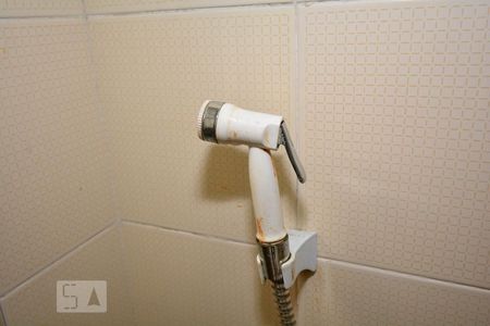 Casa à venda com 240m², 4 quartos e 2 vagasBanheiro Social do Primeiro Piso