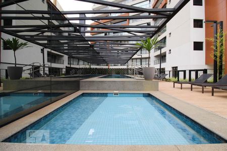 Studio à venda com 40m², 1 quarto e 1 vagaÁrea comum - Piscina