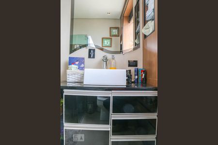 Apartamento à venda com 110m², 4 quartos e 2 vagasBanheiro Social