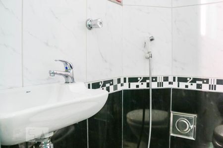 Apartamento à venda com 110m², 4 quartos e 2 vagasBanheiro 