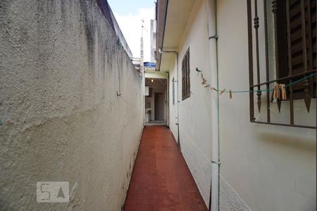 Casa à venda com 45m², 1 quarto e sem vagaEntrada