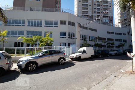 Apartamento à venda com 49m², 2 quartos e 1 vaga Apartamento à venda com 49m², 2 quartos e 1 vagaFachada