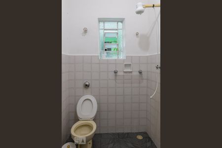 Casa à venda com 275m², 6 quartos e 4 vagas Casa à venda com 275m², 6 quartos e 4 vagasBanheiro do Escritório