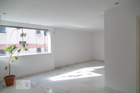 Sala de apartamento para alugar com 4 quartos, 150m² em Funcionários, Belo Horizonte